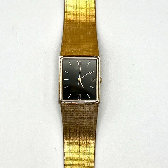 Seiko Vintage Gold and Black Rectangular Unisex Watch Working - Picture 6 of 11